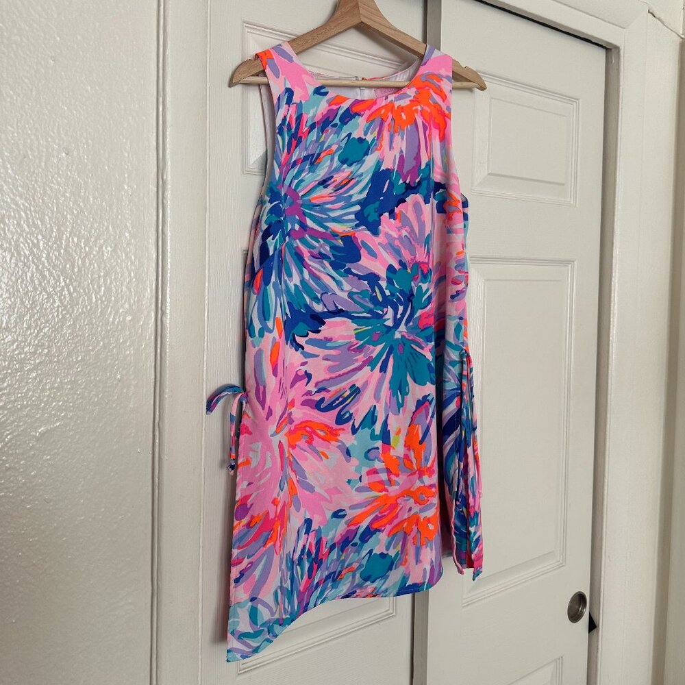 Lilly Pulitzer Floral Romper – Size 10 – Sold Out Style – Vibrant Print
